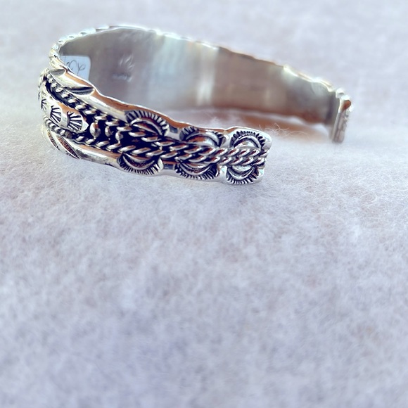 Onyx & Jasper Sterling Cuff - Picture 4 of 4